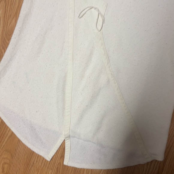 Travel Elegance Size S winter white Top - Picture 8 of 10